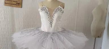 White Corps De Ballet Tutu - Image 5